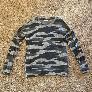 Maurice’s long sleeve camo top